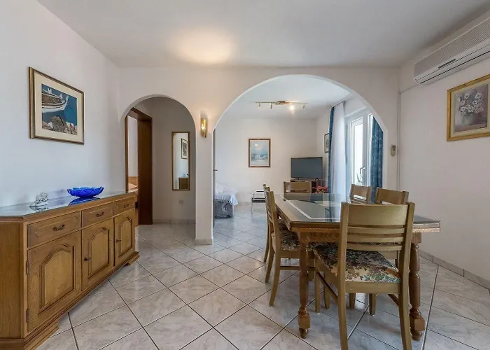 Bubi Apartman *