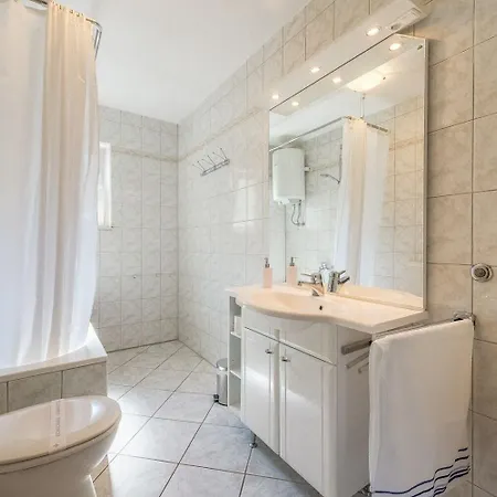 Bubi Apartman *