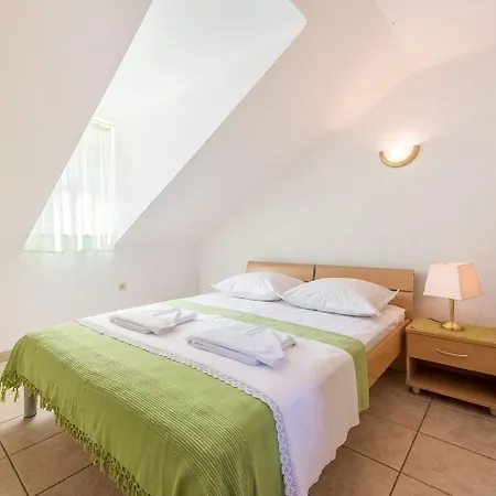Bubi Apartman *