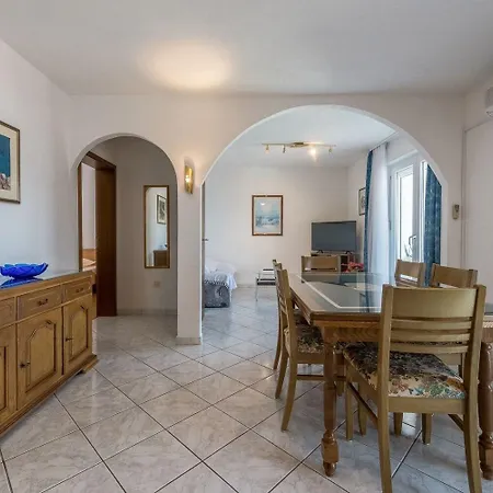 Bubi Apartman *